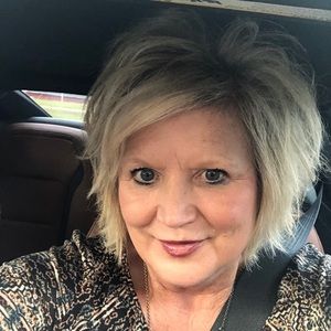 Meet your Posher, Thelma